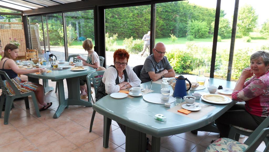 Maison De La Croix Galliot Bed and Breakfast Cherrueix Exteriör bild