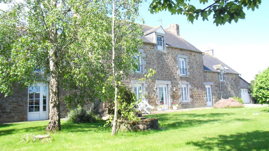 Maison De La Croix Galliot Bed and Breakfast Cherrueix Exteriör bild